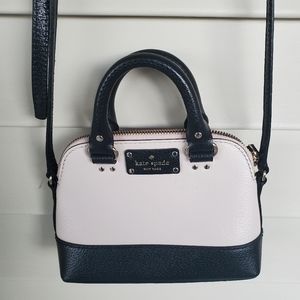 Kate Spade New York Berkeley Lane Hannah Mini Black & Cream Cross Body Bag.